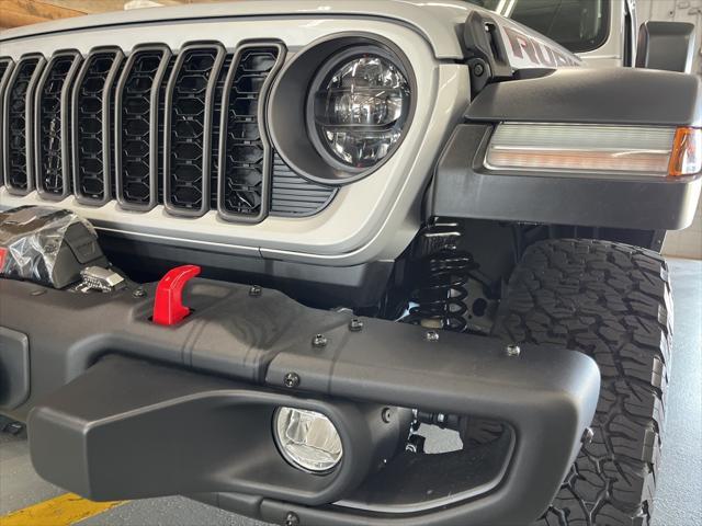 new 2024 Jeep Wrangler car, priced at $54,662