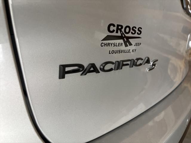 new 2024 Chrysler Pacifica car, priced at $37,250