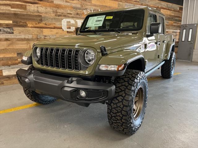 new 2025 Jeep Gladiator car, priced at $46,000