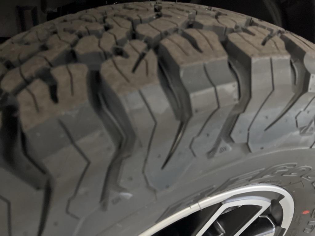 new 2026 Jeep Wrangler car, priced at $59,632