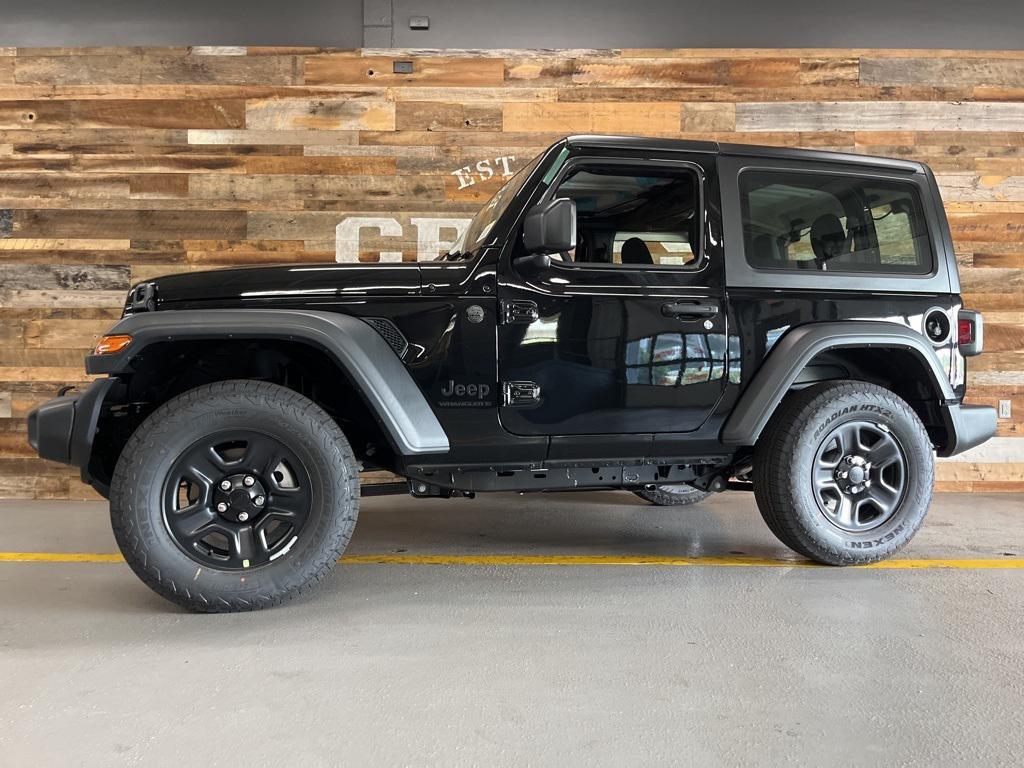 new 2025 Jeep Wrangler car, priced at $37,150