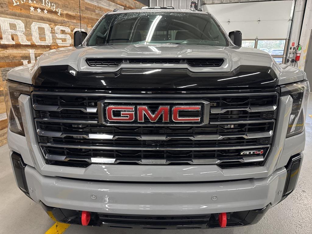 used 2025 GMC Sierra 2500 car, priced at $76,000