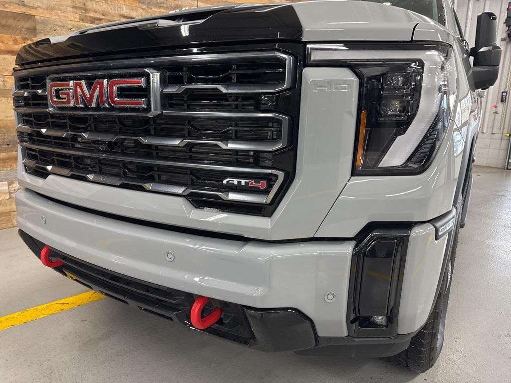 used 2025 GMC Sierra 2500 car, priced at $76,000