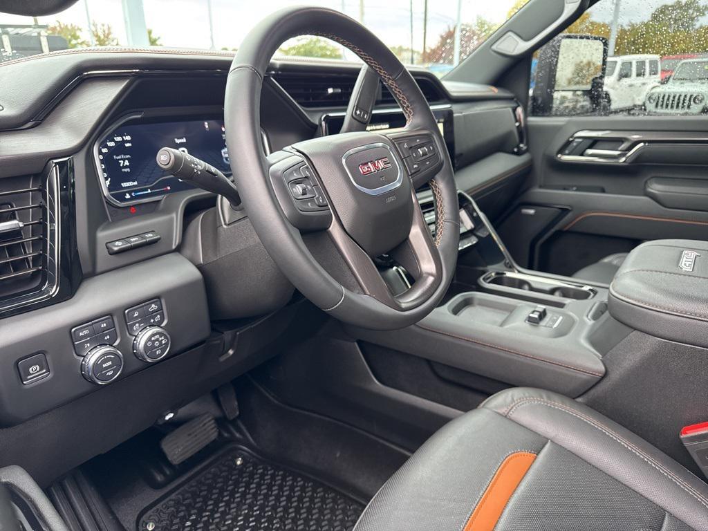 used 2025 GMC Sierra 2500 car, priced at $76,000