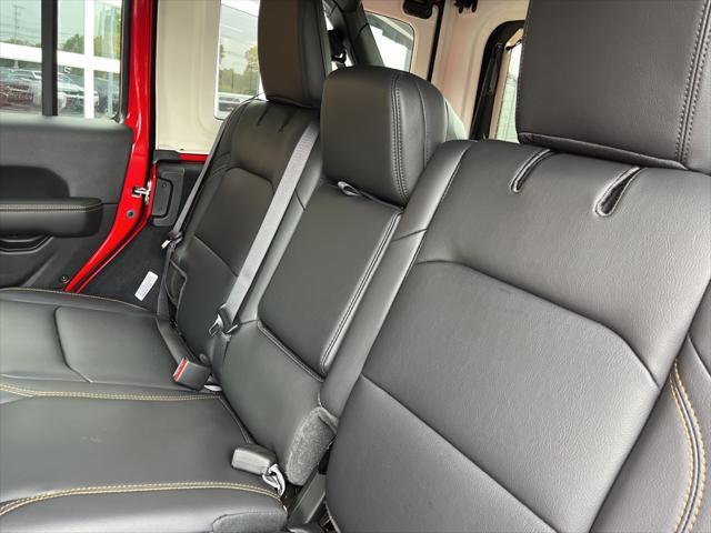 new 2025 Jeep Wrangler car, priced at $55,727