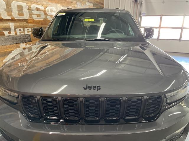 new 2025 Jeep Grand Cherokee car, priced at $41,609