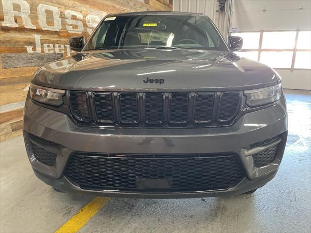 new 2025 Jeep Grand Cherokee car, priced at $41,609