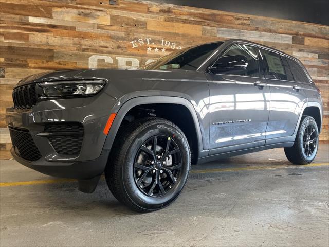 new 2025 Jeep Grand Cherokee car, priced at $41,609