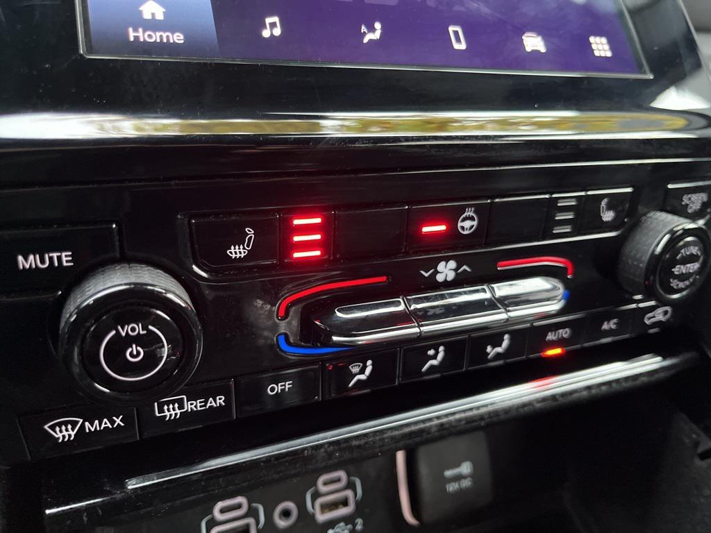 used 2021 Jeep Grand Cherokee L car, priced at $28,585