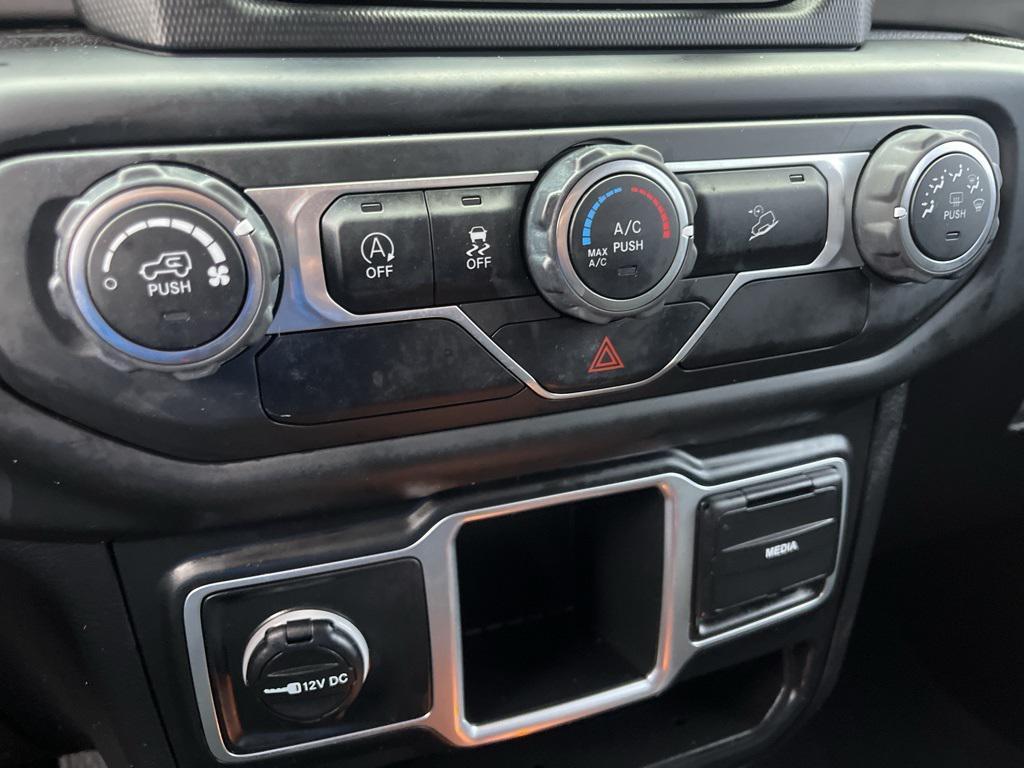 used 2018 Jeep Wrangler Unlimited car, priced at $18,591