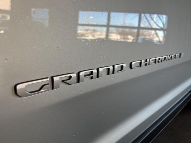 new 2025 Jeep Grand Cherokee car, priced at $42,733