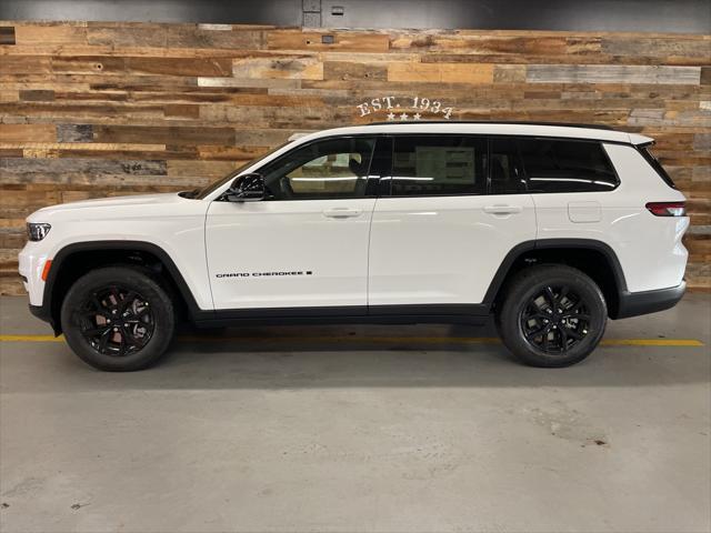 new 2025 Jeep Grand Cherokee L car, priced at $41,500