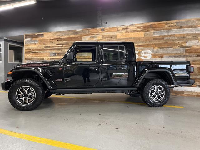 new 2025 Jeep Gladiator car, priced at $62,815