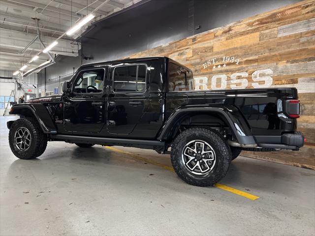 new 2025 Jeep Gladiator car, priced at $62,815