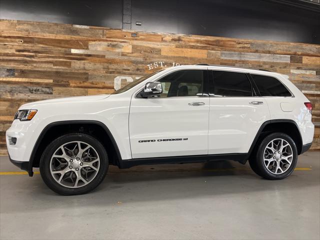 used 2022 Jeep Grand Cherokee car, priced at $28,566