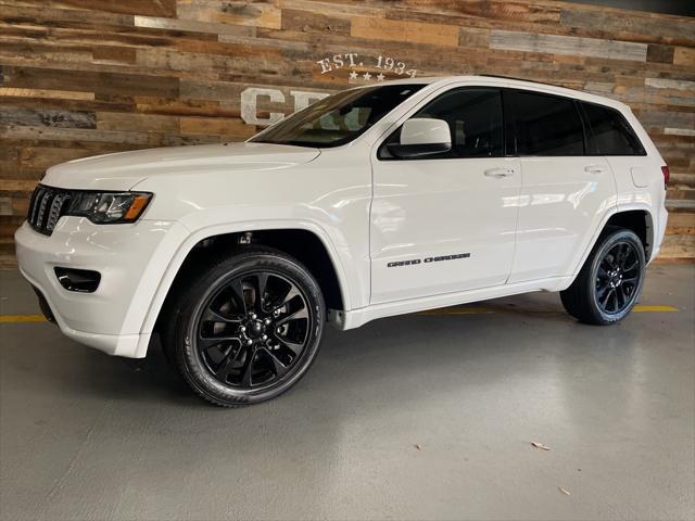 used 2021 Jeep Grand Cherokee car, priced at $29,175