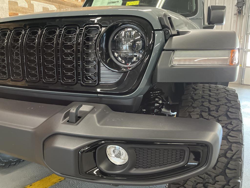 new 2025 Jeep Wrangler car, priced at $48,500