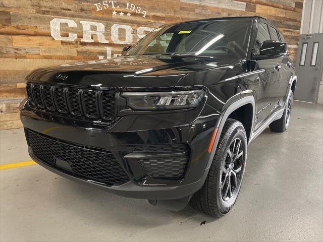 new 2025 Jeep Grand Cherokee car, priced at $41,172