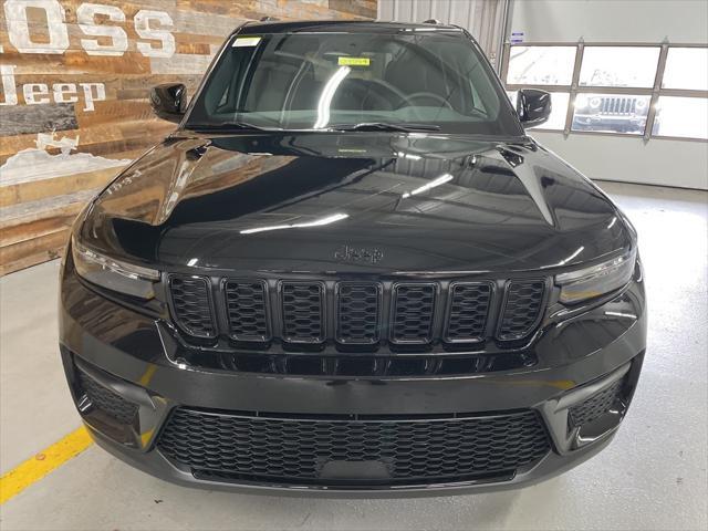 new 2025 Jeep Grand Cherokee car, priced at $41,172