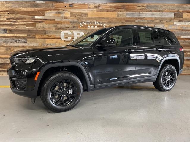 new 2025 Jeep Grand Cherokee car, priced at $41,172