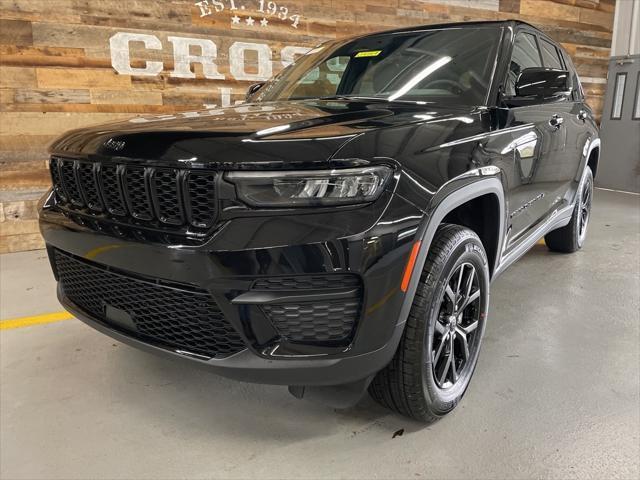 new 2025 Jeep Grand Cherokee car, priced at $41,172