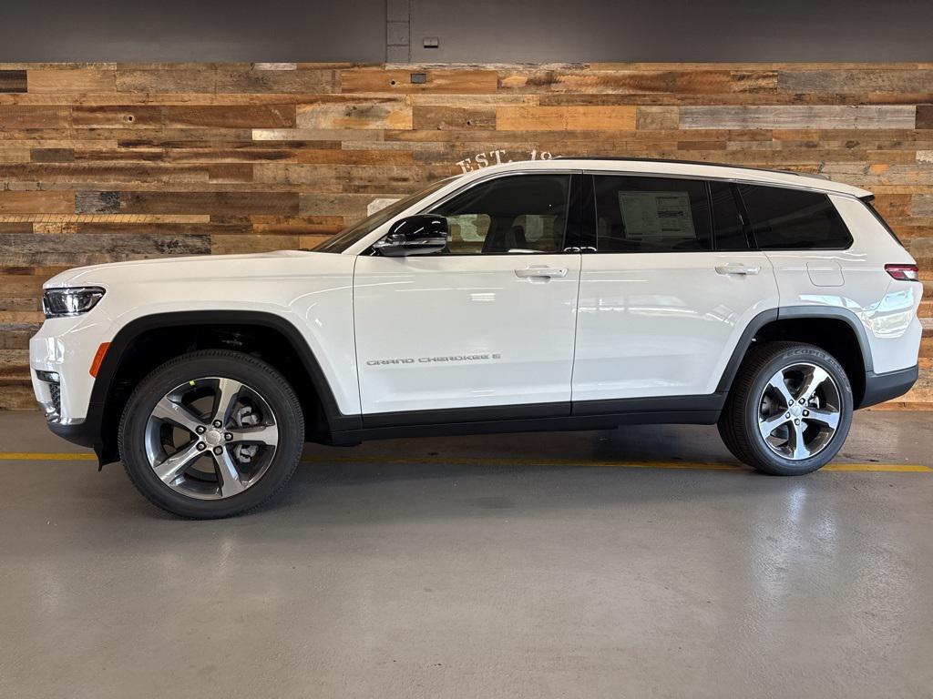 new 2025 Jeep Grand Cherokee L car, priced at $44,825