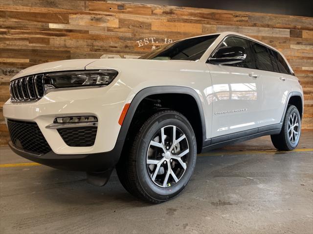 new 2025 Jeep Grand Cherokee car, priced at $42,213