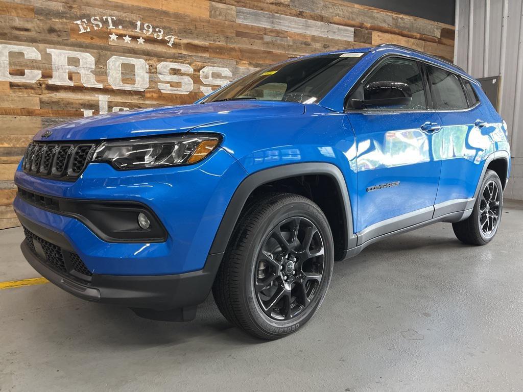 new 2026 Jeep Compass car, priced at $33,185
