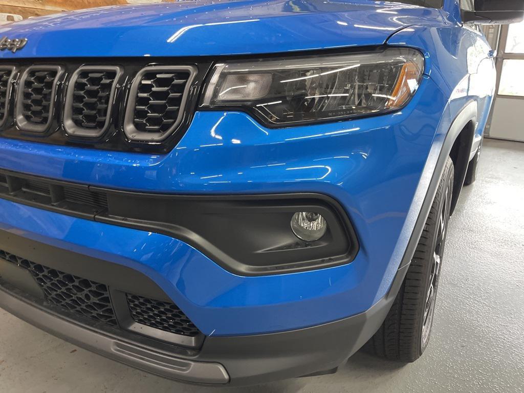 new 2026 Jeep Compass car, priced at $33,185