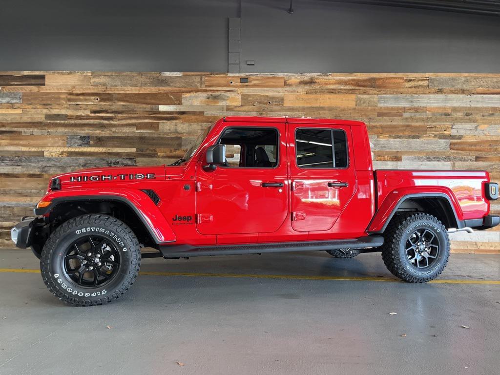 new 2025 Jeep Gladiator car, priced at $40,855