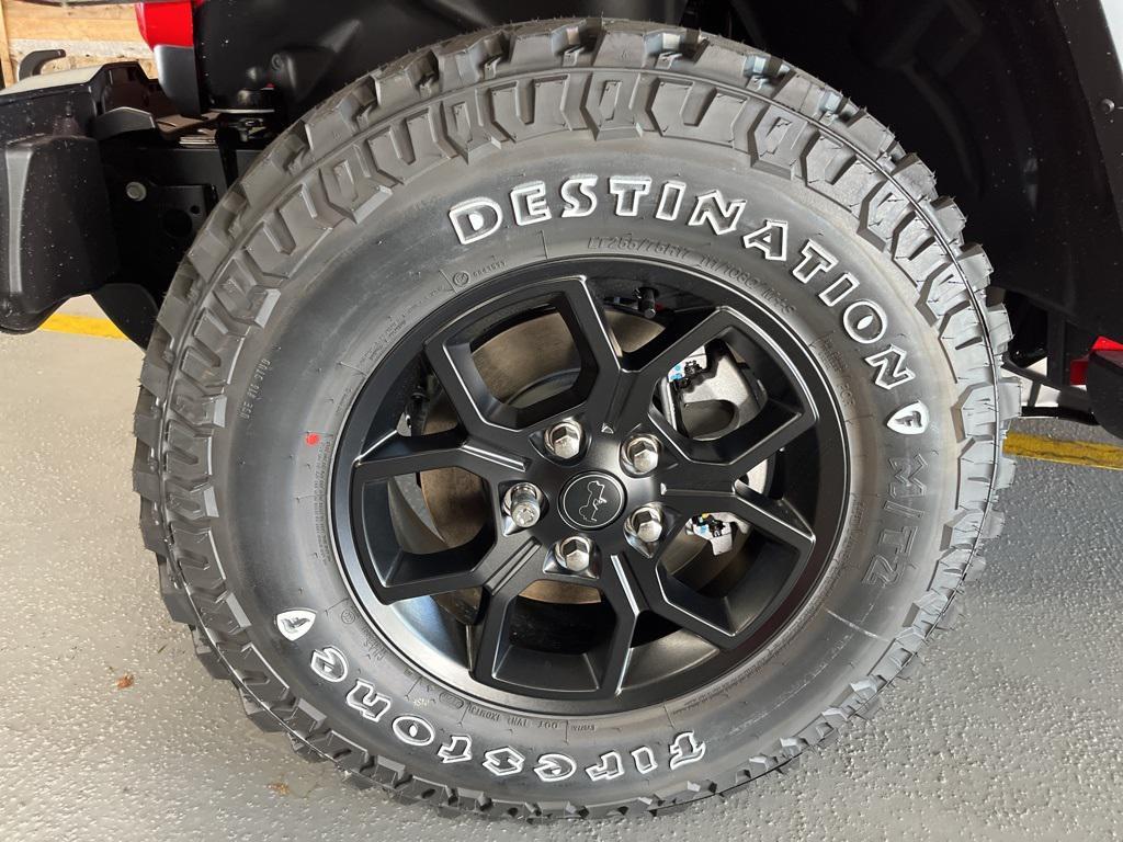 new 2025 Jeep Gladiator car, priced at $40,855