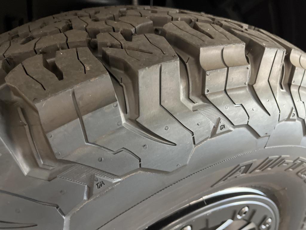 new 2025 Jeep Wrangler car, priced at $73,160