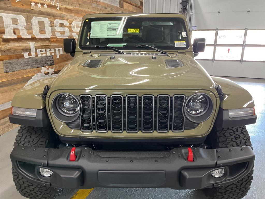 new 2025 Jeep Wrangler car, priced at $73,160