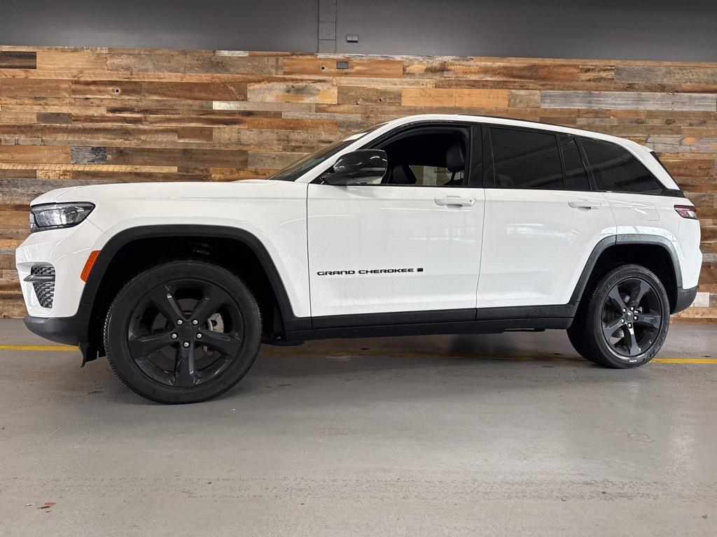 used 2024 Jeep Grand Cherokee car, priced at $30,000