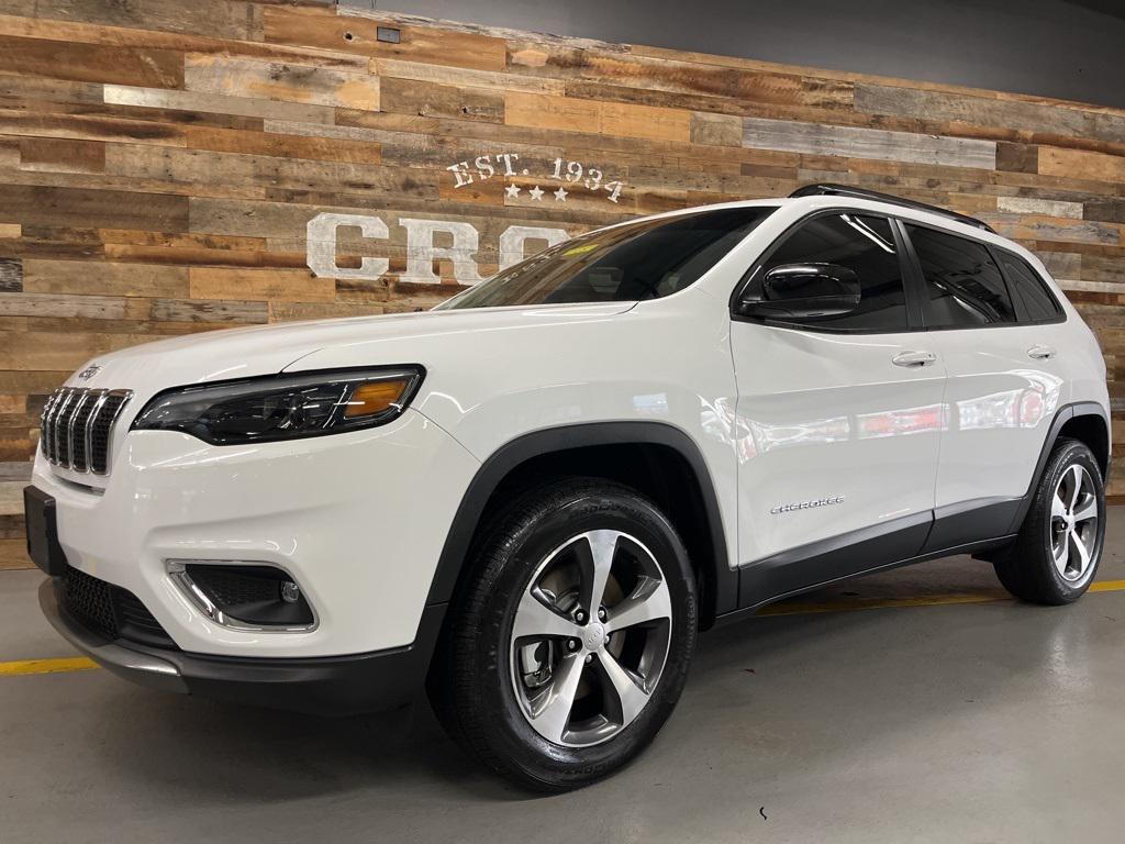 used 2022 Jeep Cherokee car, priced at $25,499