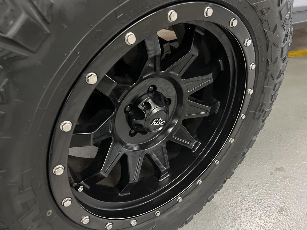 used 2020 Jeep Gladiator car, priced at $27,330