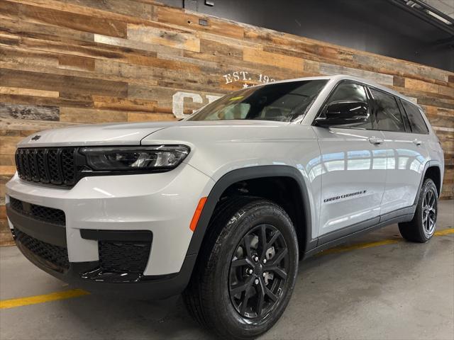 new 2025 Jeep Grand Cherokee L car, priced at $45,128