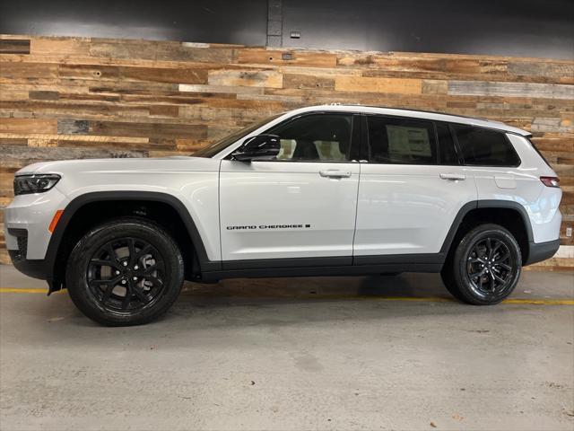 new 2025 Jeep Grand Cherokee L car, priced at $45,128