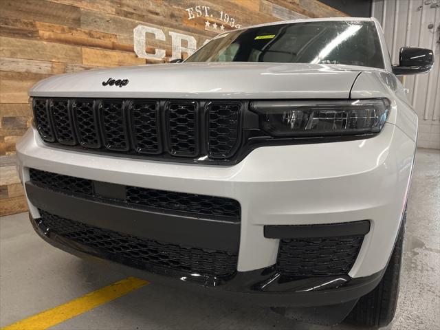 new 2025 Jeep Grand Cherokee L car, priced at $45,128