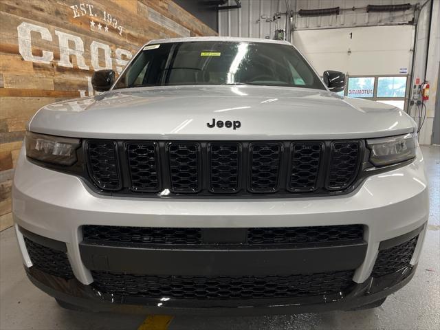 new 2025 Jeep Grand Cherokee L car, priced at $45,128