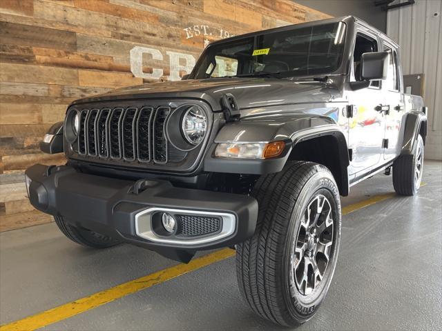 new 2025 Jeep Gladiator car, priced at $47,252