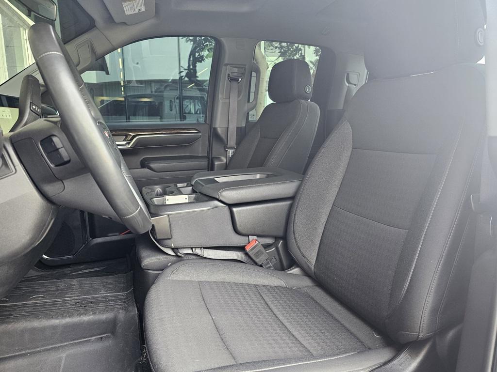 used 2024 GMC Sierra 1500 car, priced at $43,635