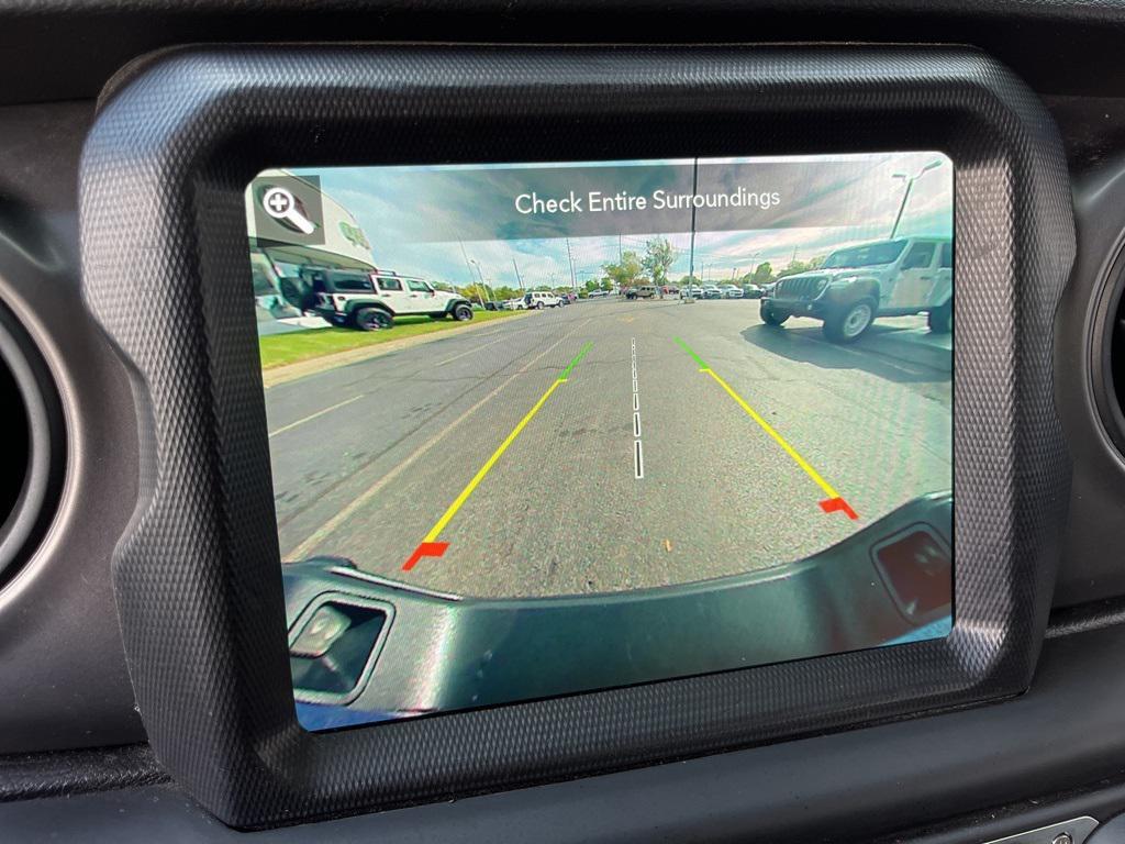 used 2021 Jeep Gladiator car, priced at $33,571