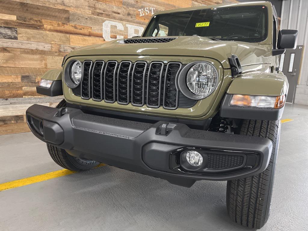 new 2026 Jeep Gladiator car, priced at $47,675