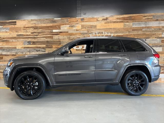 used 2021 Jeep Grand Cherokee car, priced at $32,000