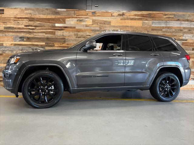 used 2021 Jeep Grand Cherokee car, priced at $32,000