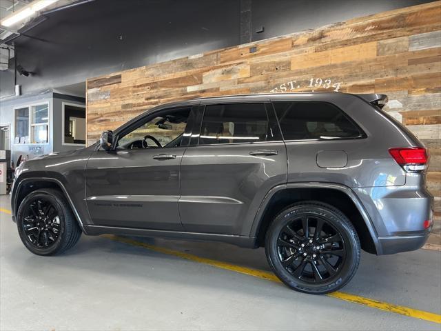 used 2021 Jeep Grand Cherokee car, priced at $32,000