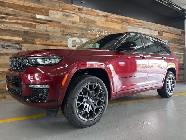 new 2025 Jeep Grand Cherokee L car, priced at $69,739