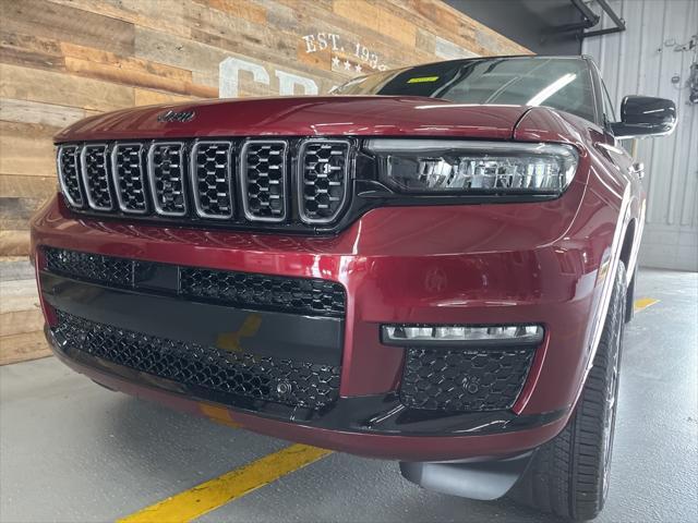 new 2025 Jeep Grand Cherokee L car, priced at $69,739