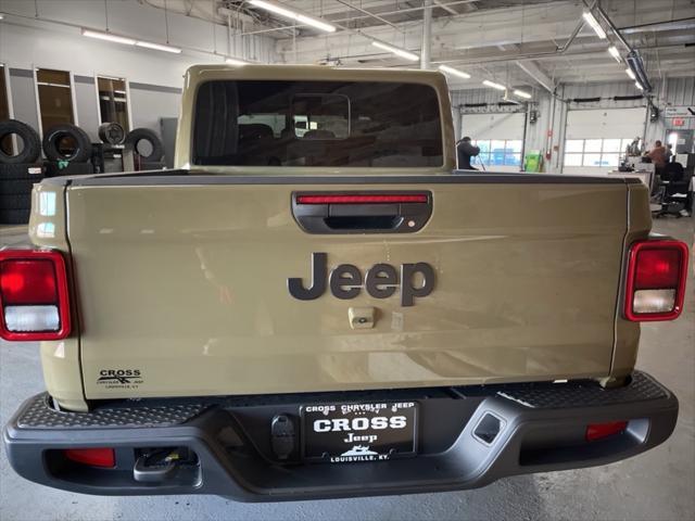 new 2025 Jeep Gladiator car, priced at $41,885